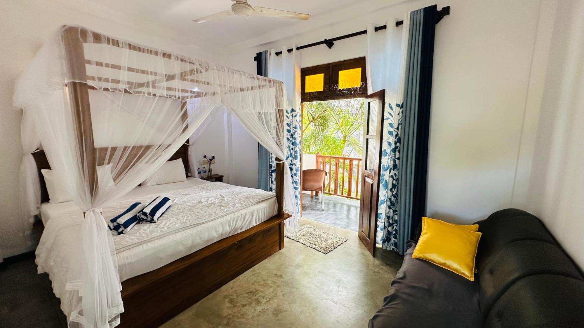 Hotel The Point Mirissa Extérieur photo